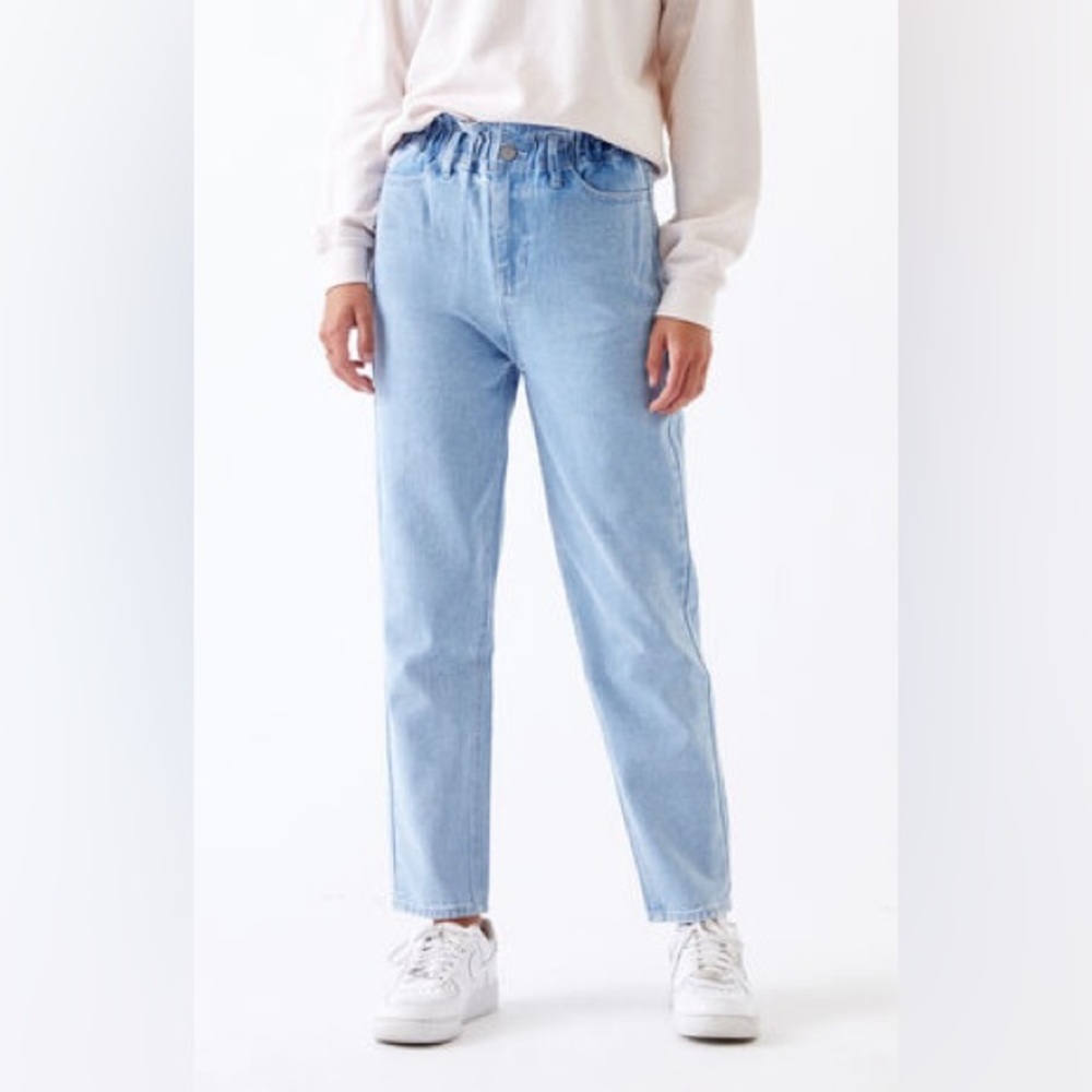NWT Pacsun Paperbag Mom Jeans - Size Small